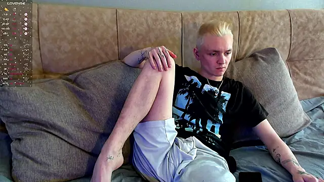 Logan_mett's cam snapshot