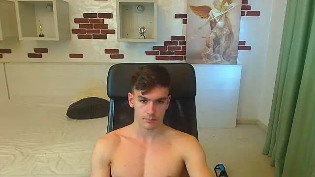 BradyFlint's cam snapshot