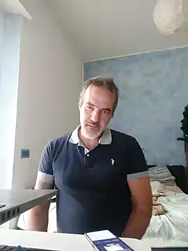 Marcolino183 live sex cam