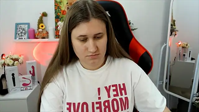 Lucky_Lana's cam snapshot