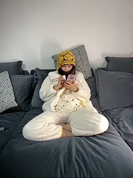 Yuzuki-sweet's cam snapshot