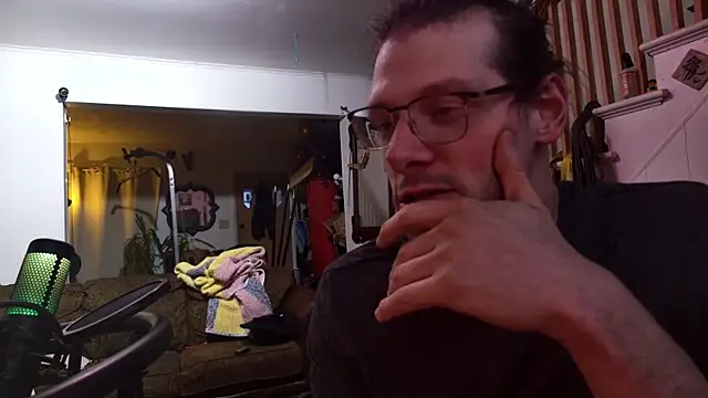 MasterDaddyCool's cam snapshot