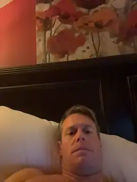 DILFiGuess1's cam snapshot