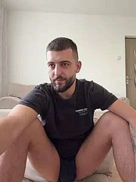 Pablo_Hornyguy95's cam snapshot