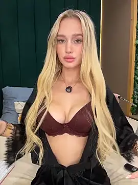 KristinaDane live sex cam