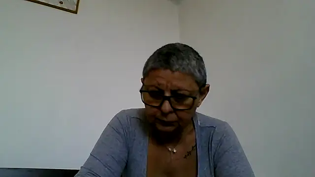 roseblak42 live sex cam