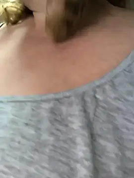 jusichka's cam snapshot