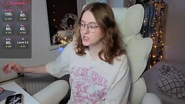 urstripchatgf live sex cam