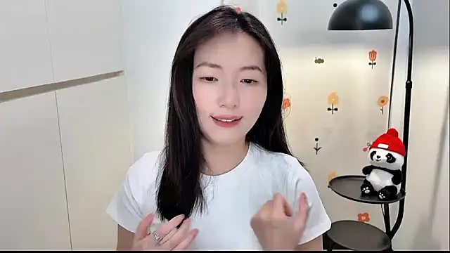 xixi-baobao's cam snapshot