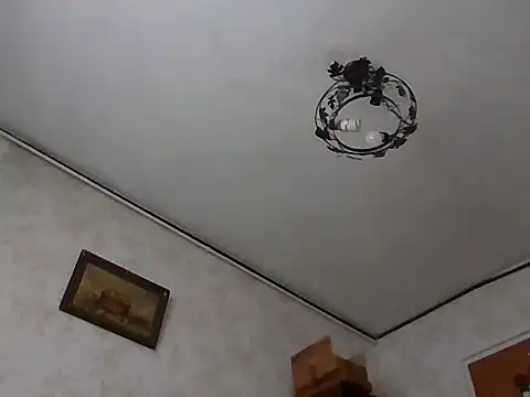 mariusica1@xh live sex cam