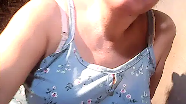 sweetsosie18's cam snapshot