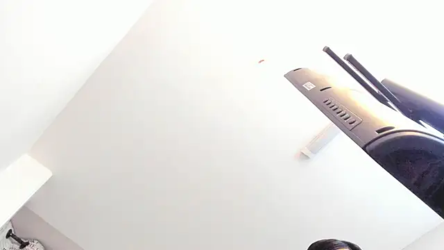 Sofia_summers live sex cam