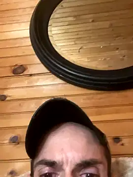 Daddydicker90 live sex cam