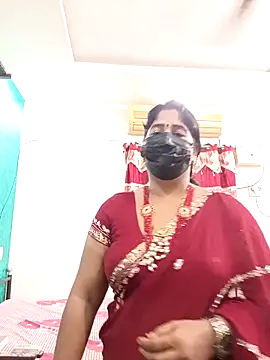 tamil-aunt's cam snapshot