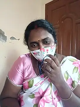 Tamil_Ranjini's cam snapshot