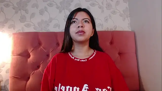 CarolineBrunx's cam snapshot