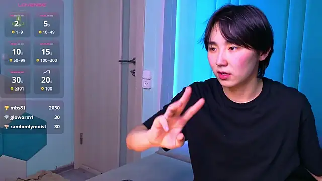 HeejinWang live sex cam