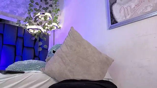 Angel_Khouri live sex cam