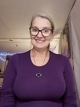 irinamaux live sex cam