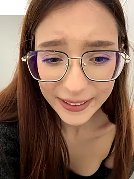 LilluKatten live sex cam