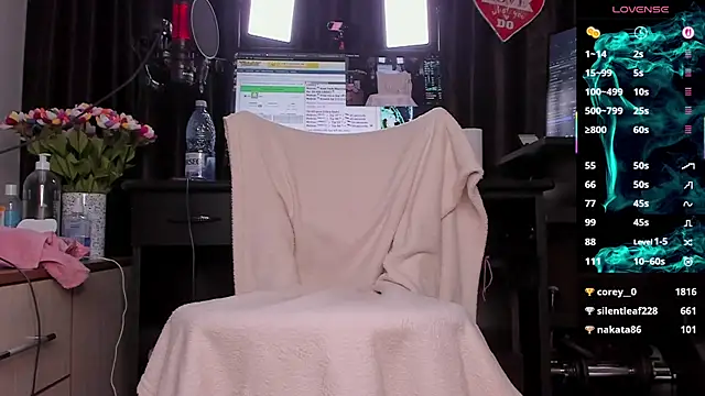 Raissa_sky26's cam snapshot