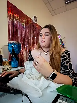 Juicy_PeachLux's cam snapshot