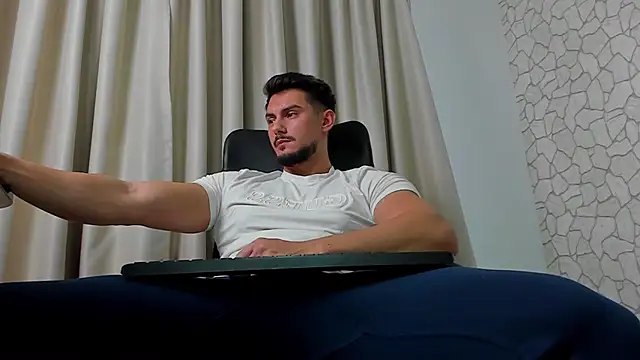 ClintMasters live sex cam