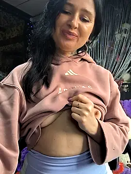 KikiXRed live sex cam