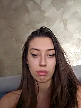 Virggin_Squirt live sex cam