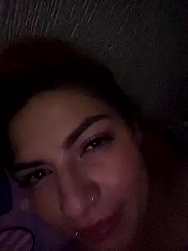 mila_curvy's cam snapshot