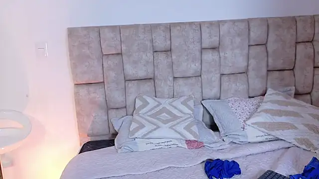 PersefoneLuxe's cam snapshot