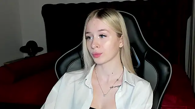 MiaGraces's cam snapshot