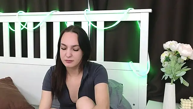 MishaHolme's cam snapshot