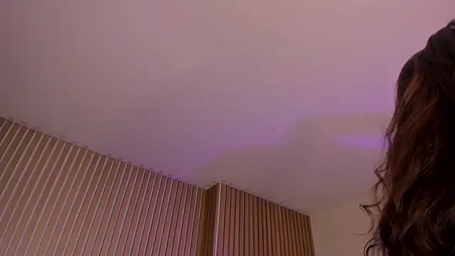 ErikaBenz_'s cam snapshot