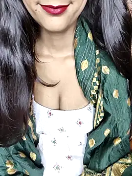 Indian-Aleena's cam snapshot