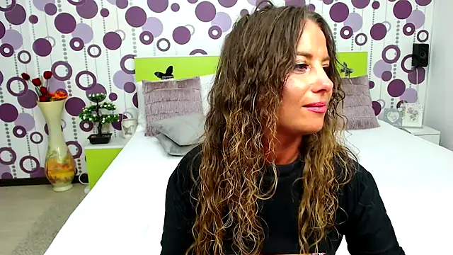 PetiteAlyssa's cam snapshot