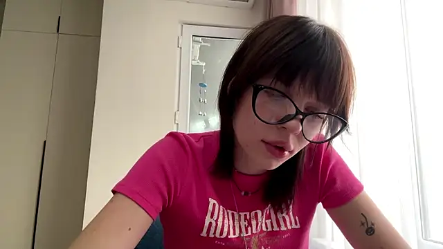 LollySimes's cam snapshot