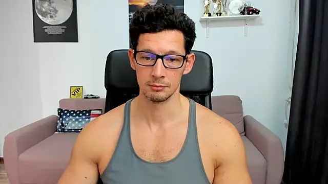 BrutusK08's cam snapshot