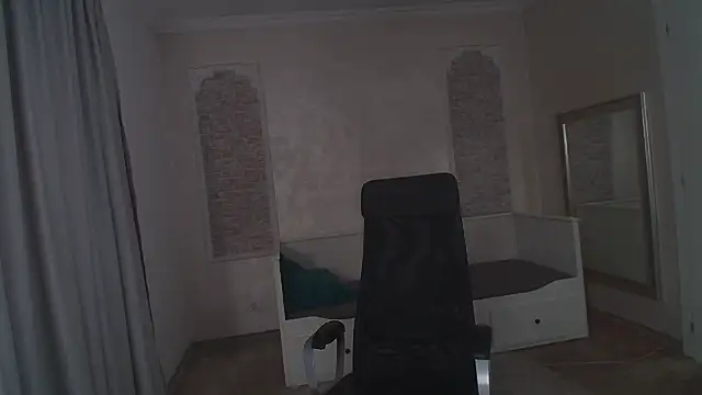 IvanHydee's cam snapshot