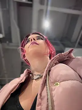 RiriRoseey's cam snapshot