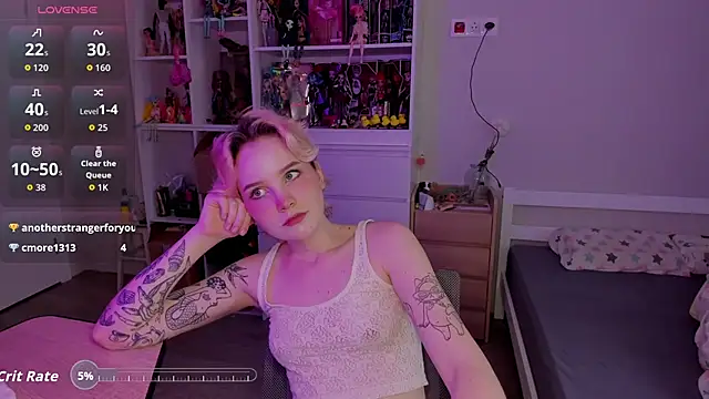 School_Love's cam snapshot