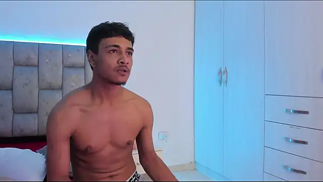 SweetAndSinful's cam snapshot