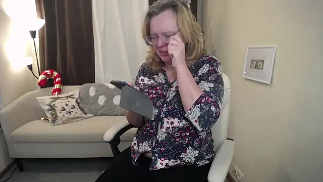 VestaWoody's cam snapshot