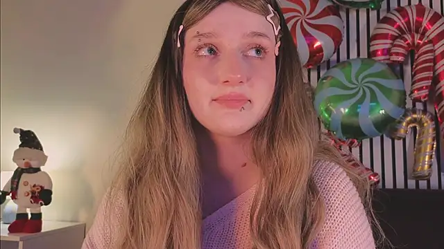 ELLIEJAY's cam snapshot