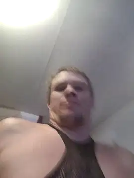 MaddyC6992's web cam