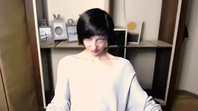 _AngeliaFlow_'s cam snapshot