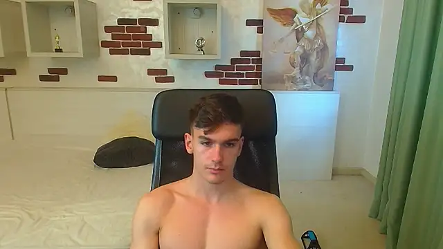 BradyFlint's cam snapshot