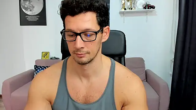 BrutusK08's cam snapshot