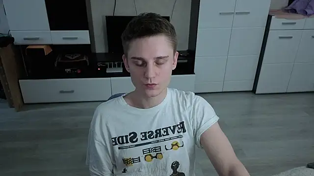 angryzan's cam snapshot