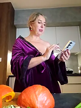 MariaRichi_'s web cam